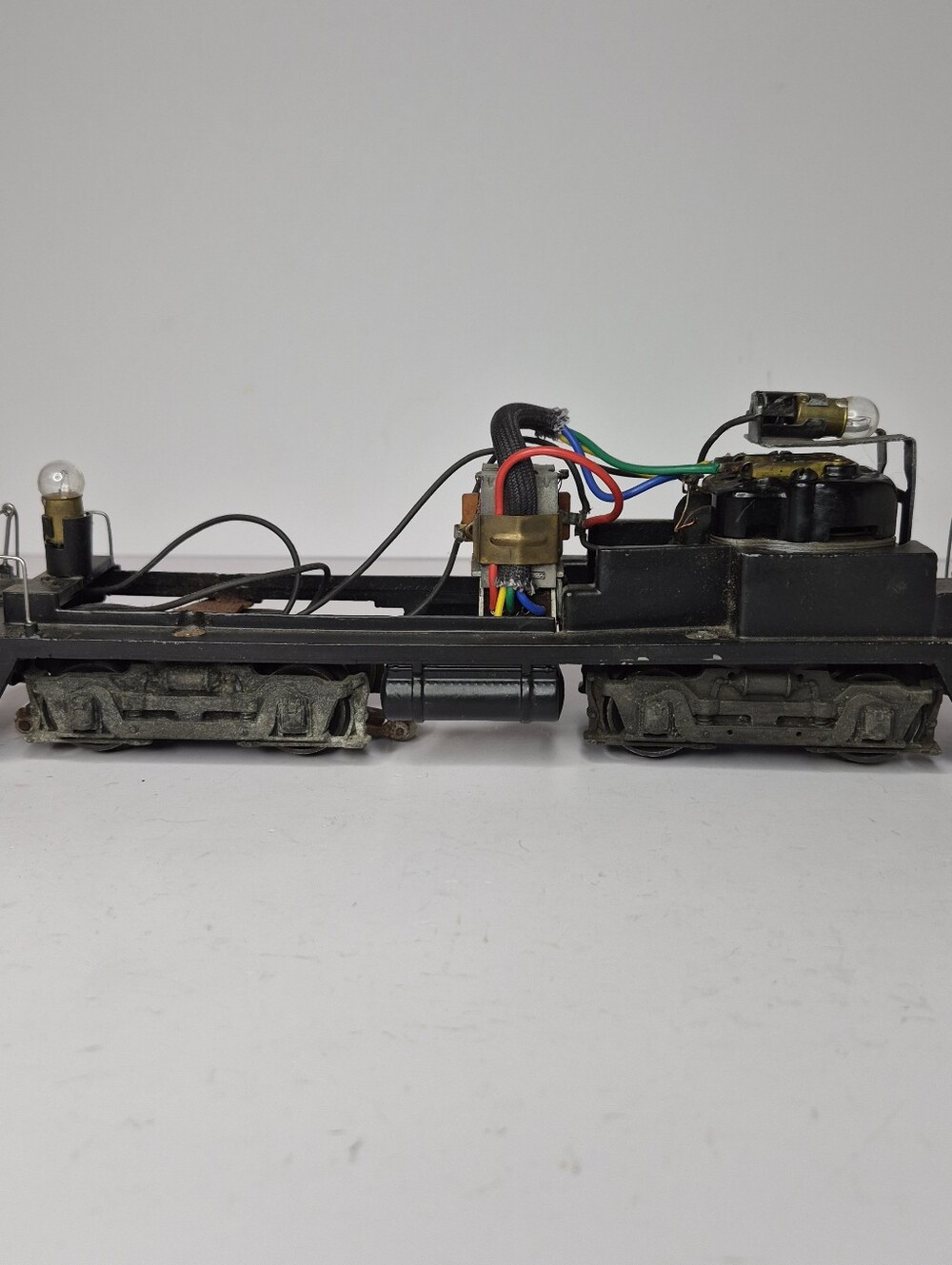 Lionel NW-2 Chassis Frame Only Diesel Switcher O Gauge Working